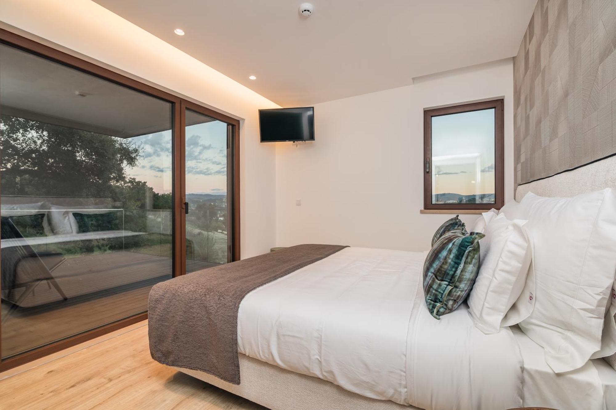 Haven Nature Hotel & Villas Batalha Ngoại thất bức ảnh